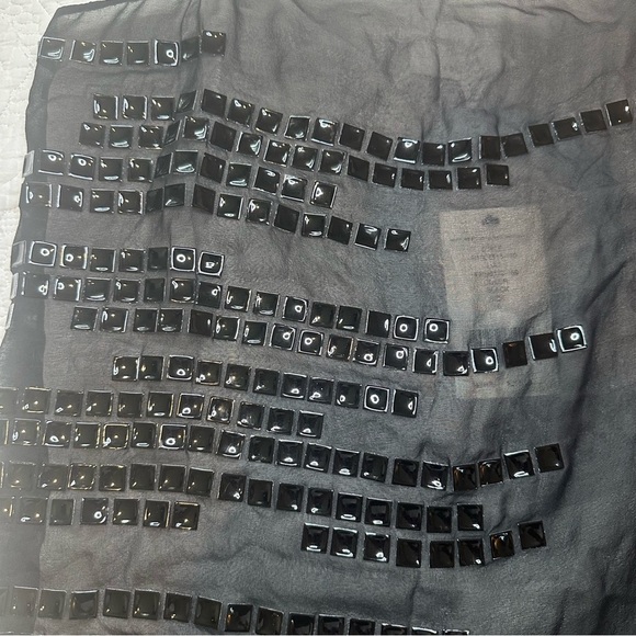 Robert Rodriguez Split Hem Layered Sheer Cami. Black and White. Size: 6. - Picture 3 of 7